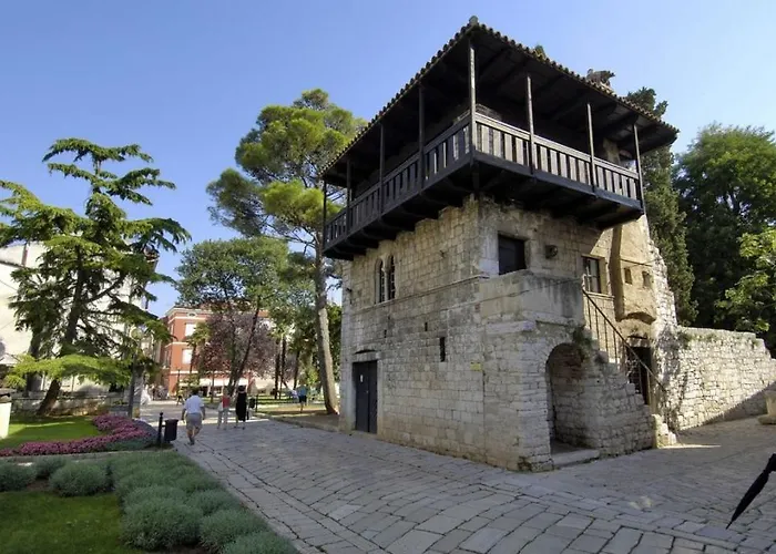 House In With Balcony, Air Conditioning, Wifi, Washing Machine Σπίτι διακοπών *